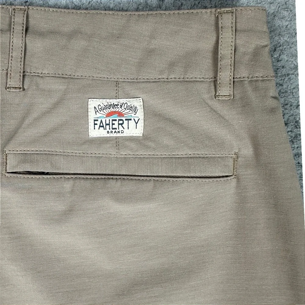 Faherty All Day Shorts Mens 31 Tan 6.5